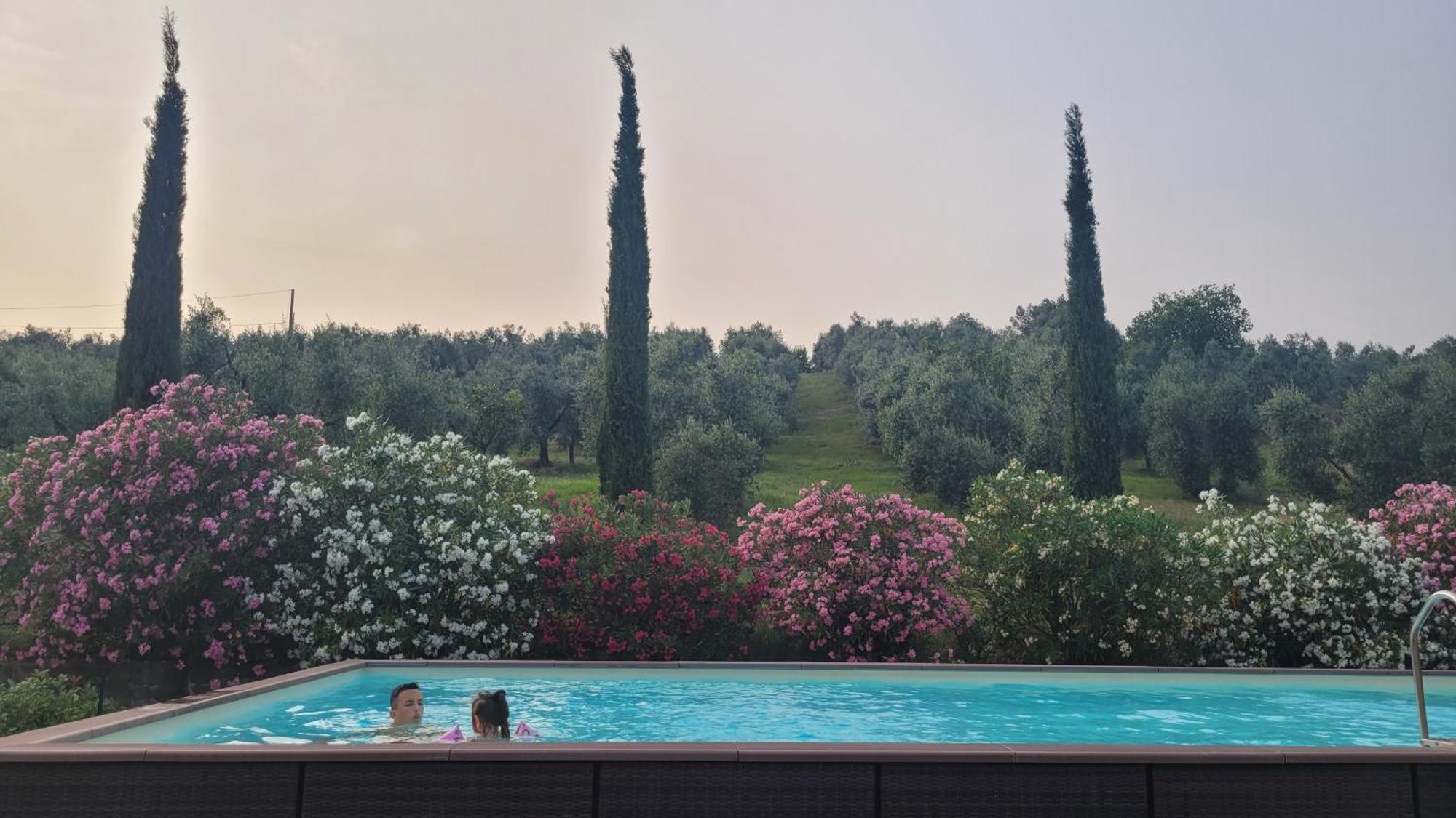 Agriturismo Podere Casalone Limite Exterior photo