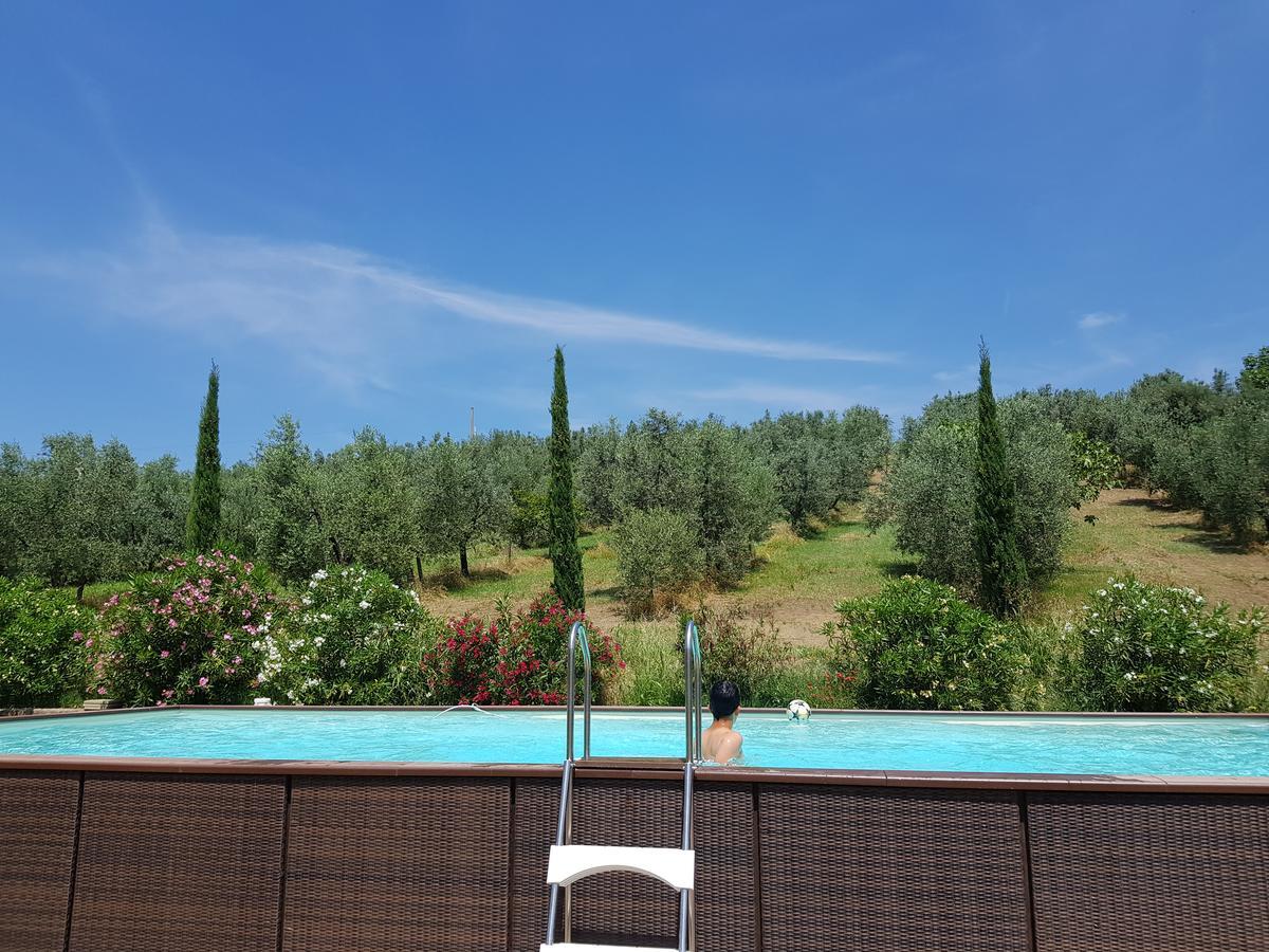 Agriturismo Podere Casalone Limite Exterior photo